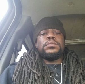 Meet your Posher, Lesly